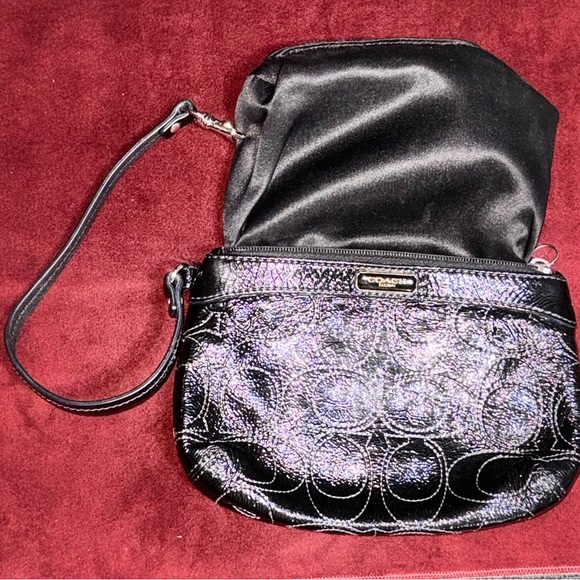 Coach patent leather monogram Black Wristlet Bag - Picture 10 of 10